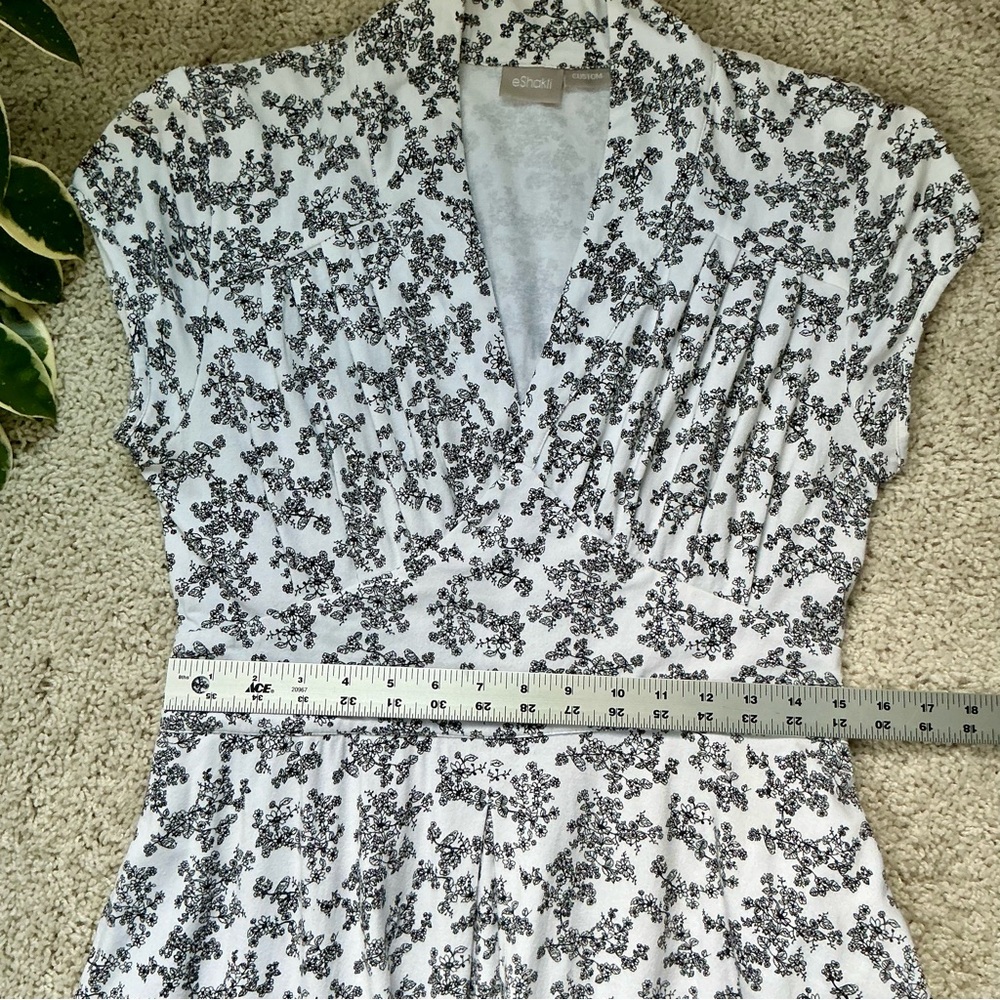 eShakti Vintage Inspired Short Sleeved Dress - Picture 6 of 8